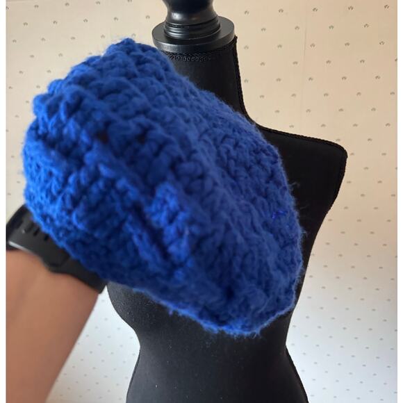 HANDMADE Blue Beret Hat - Picture 3 of 5